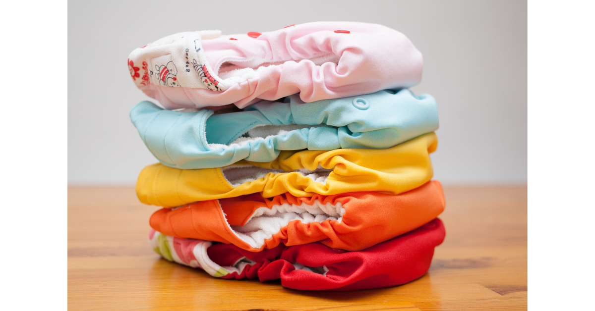 Top Cloth Diaper Fabrics: Finding the Right Cloth Diaper Materials & Properties for your Baby